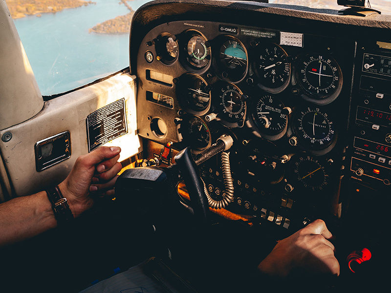 5 Red Flags You Should Watch For in an Aviation School