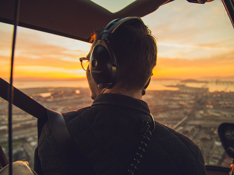 Five Lies You've Been Told About Being A Commercial Pilot