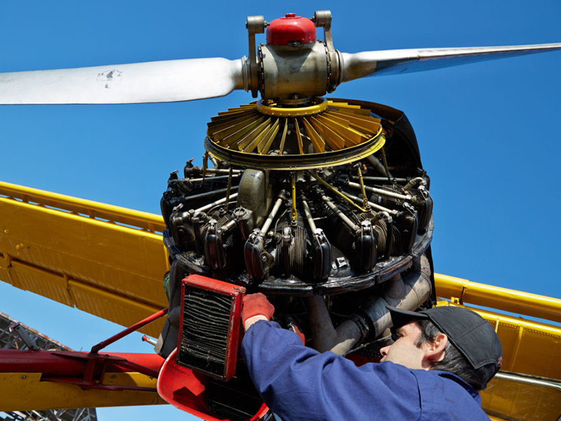 Do You Have What It Takes To Be A Good Aircraft Mechanic?